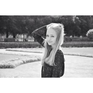Meet your Posher, Charlotte
